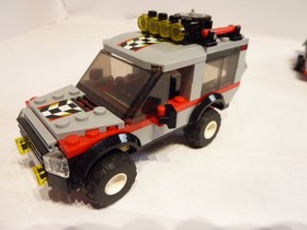 LEGO &reg; 4433, city dirt bike transporter