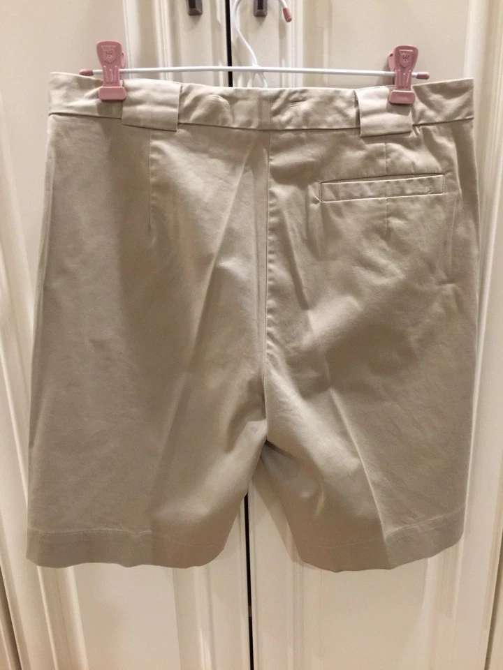 Bermudas Ashworth caqui - talla 10 - nuevas sin etiquetas Foto 3 de 4