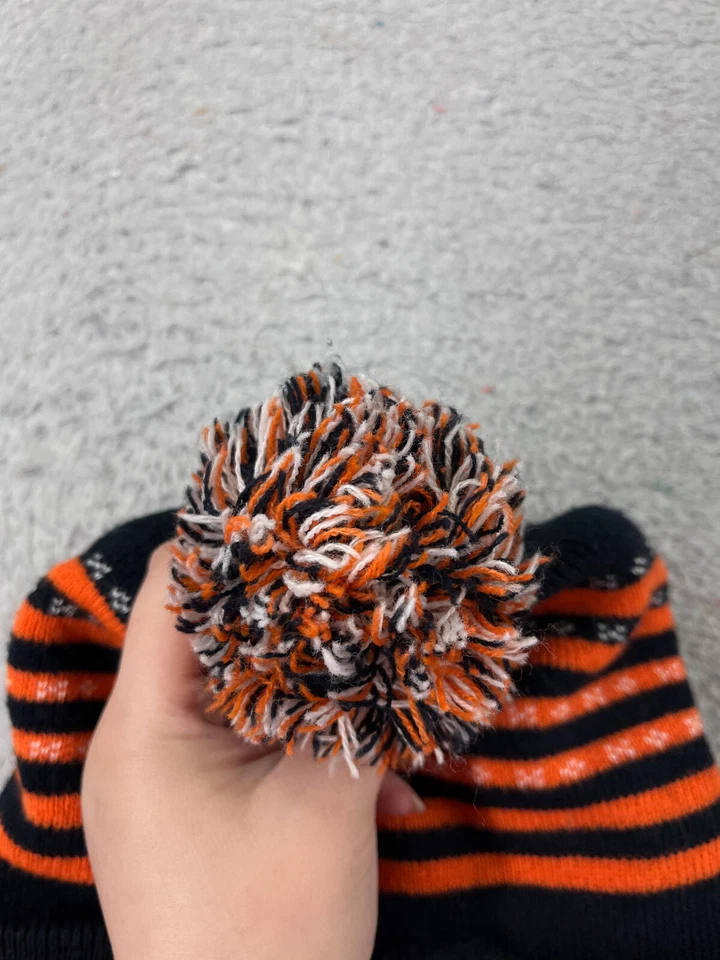 Cal State Fullerton Titans Beanie Toque Adult OS Orange Black Stripe Acrylic Pom - Image 3 of 4