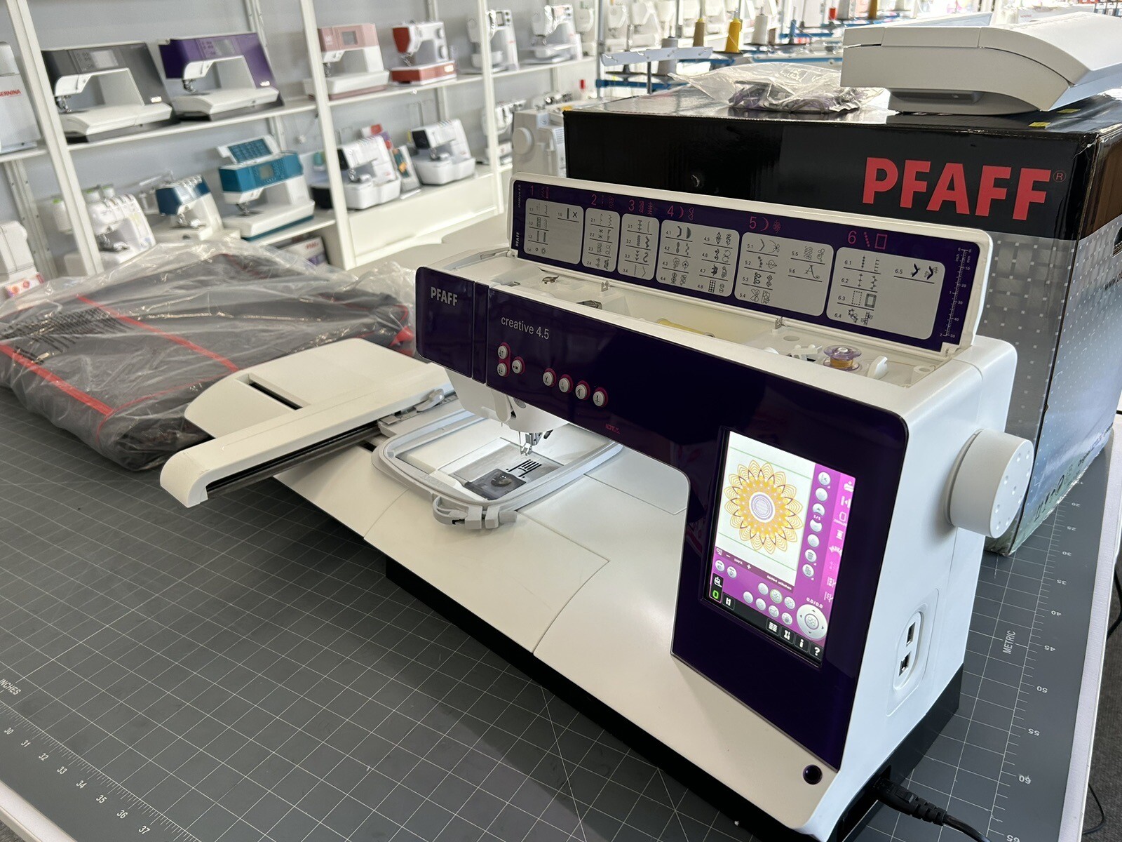 Pfaff creative 4.5. Ex Display eBay