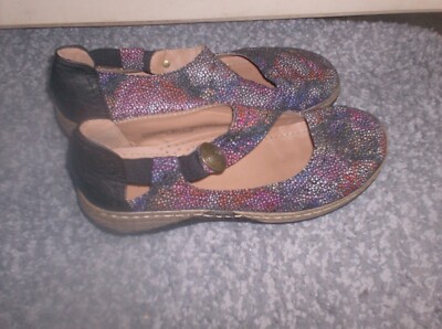 Beautiful Laura Berg Studio Women's Shoes Size 7