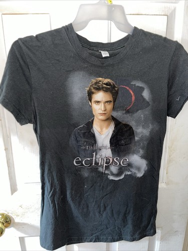 Twilight T Shirt Adult Size XL Black Eclipse Movie Casual Edward. n - Picture 4 of 5