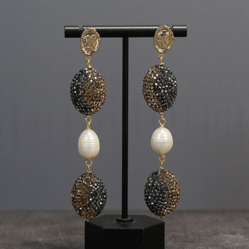 White Freshwater Pearl Golden Macarsite Pave Oval Shape Beauty Stud Earrings - Picture 4 of 10