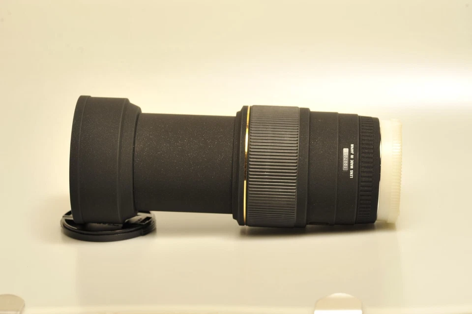 Sigma AF 105mm F2.8 DG Macro EX for Minolta/Sony A-Mount "Good" w/Case [1007051] - Image 4 of 4