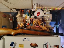 1961 Crossman 140 22 Cal. Pellet Gun In Pristine Condition