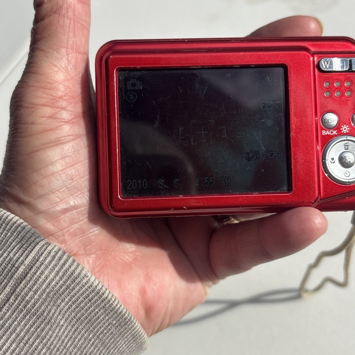 Fujifilm FinePix AX250 Compact Digital Camera in Red 8 Gb SD Card