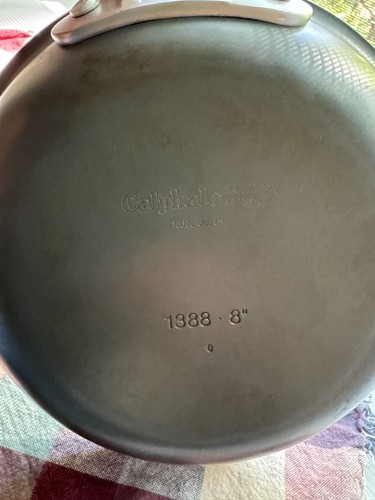 VINTAGE Set di 3 Calphalon: 141 4 QT Pot, 1388 8" Skillet, 8702 1/2 2 1/2 QT Pot - Foto 16 di 16