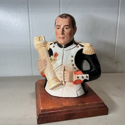 VTG.Tea Pot ,Novelty,Napoleon ,7  H X 6  L. X 3.5  W.,Leonardo Collection,SIGNED