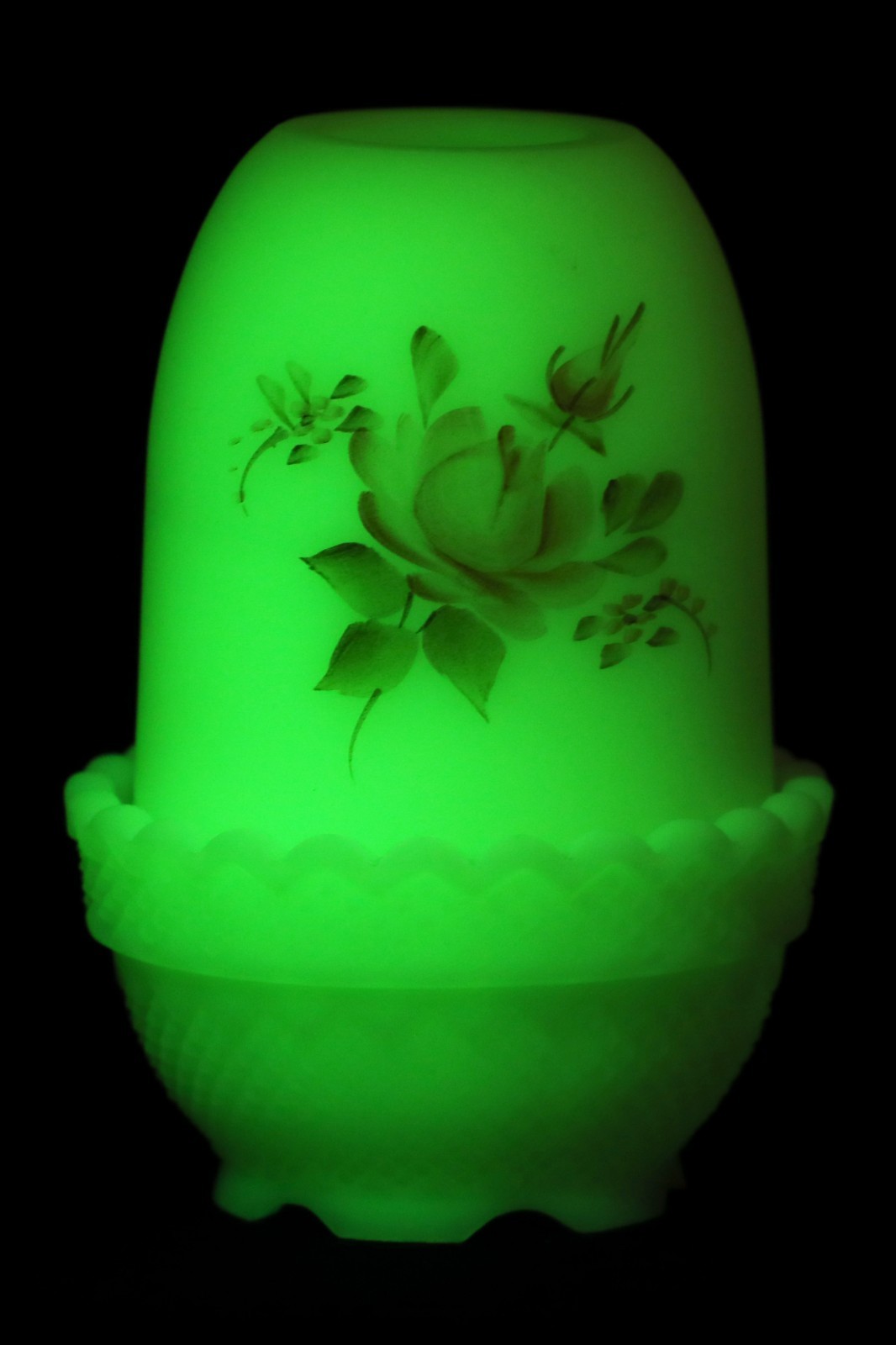 Fenton Custard Glass Fairy Light / Lamp Uranium Glass Glows In Uv