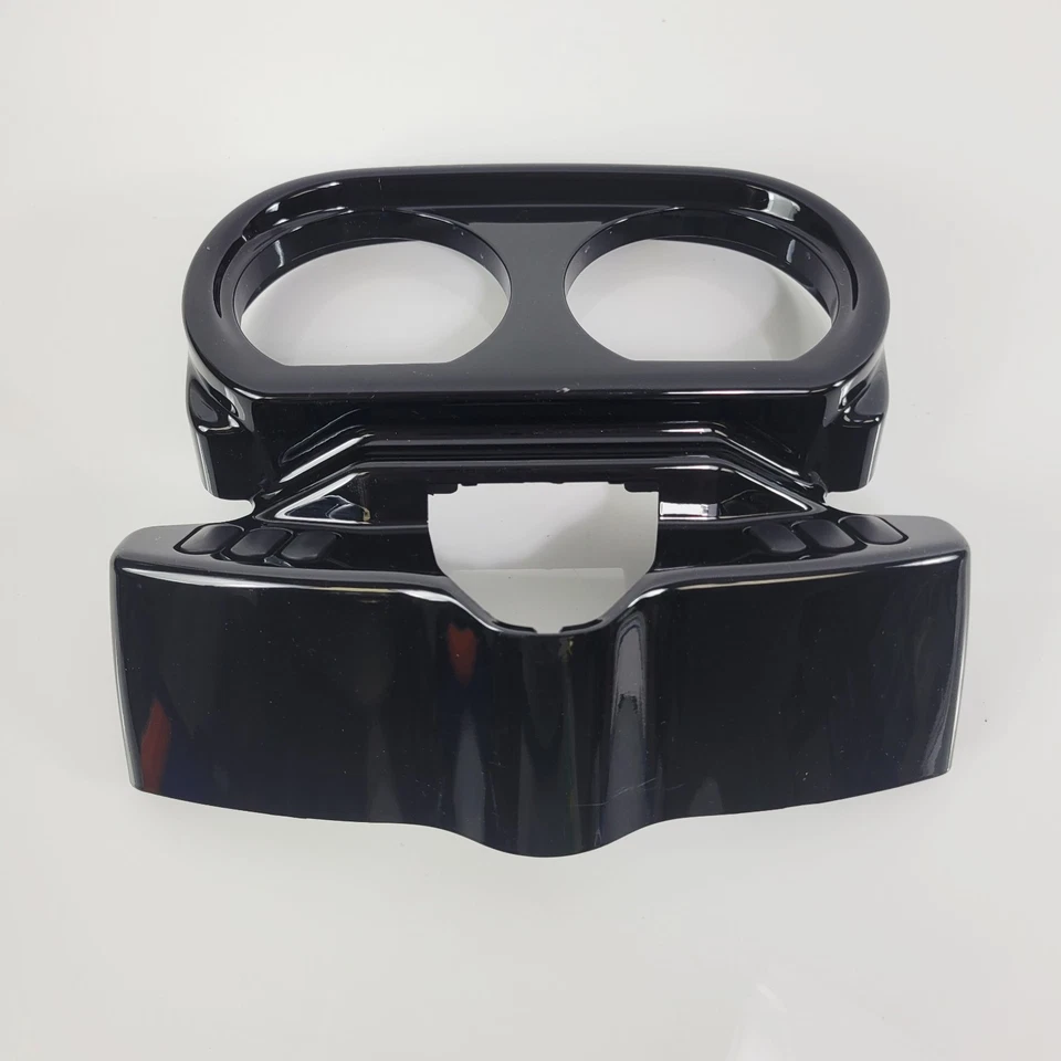 OEM Harley-Davidson 2015-2025 Road Glide Gauge Cluster Housing Gloss 70900411DH - Image 3 of 4