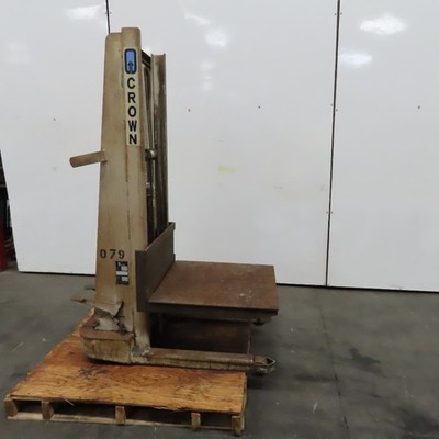 Crown H-57 1000Lbs Capacity Foot Pedal Straddle Platform Lift Truck 67'' Lift