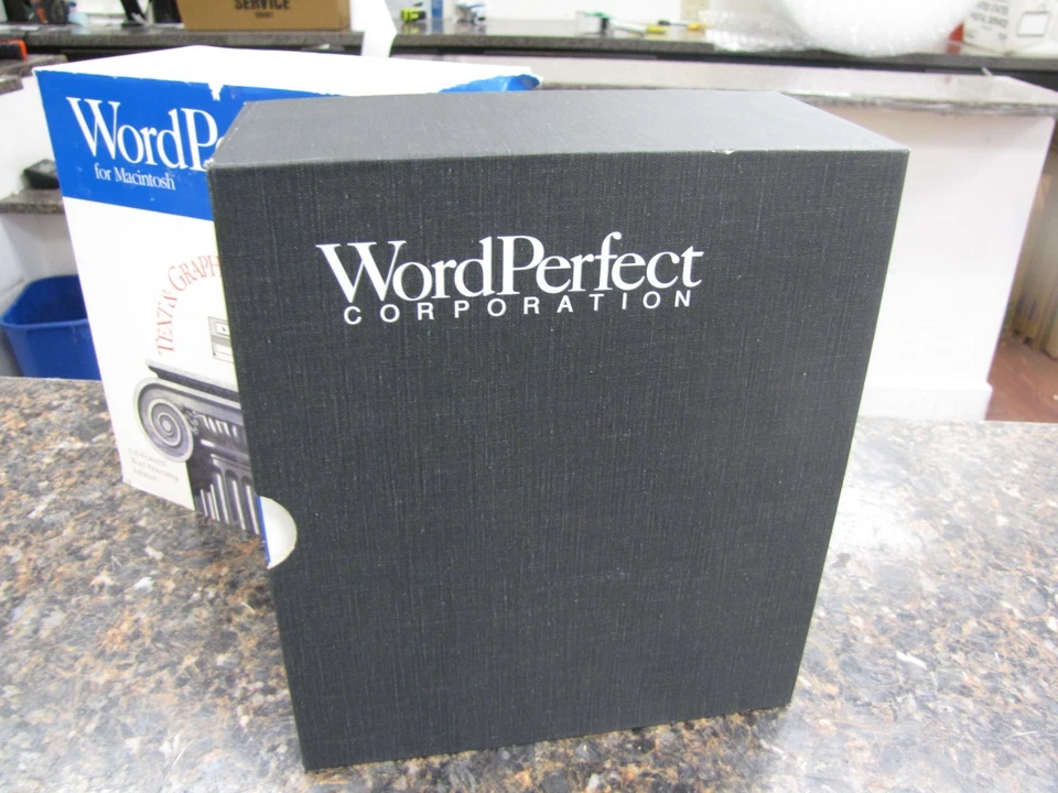 Word Perfect Full-Featured Word Processing Software For MAC 3.5" Disks V2.1 -CIB - Image 3 of 4