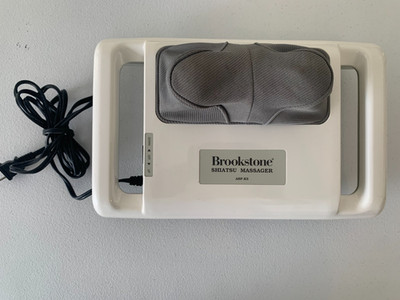 BROOKSTONE Shiatsu Massager Model AHP-K5 In working order