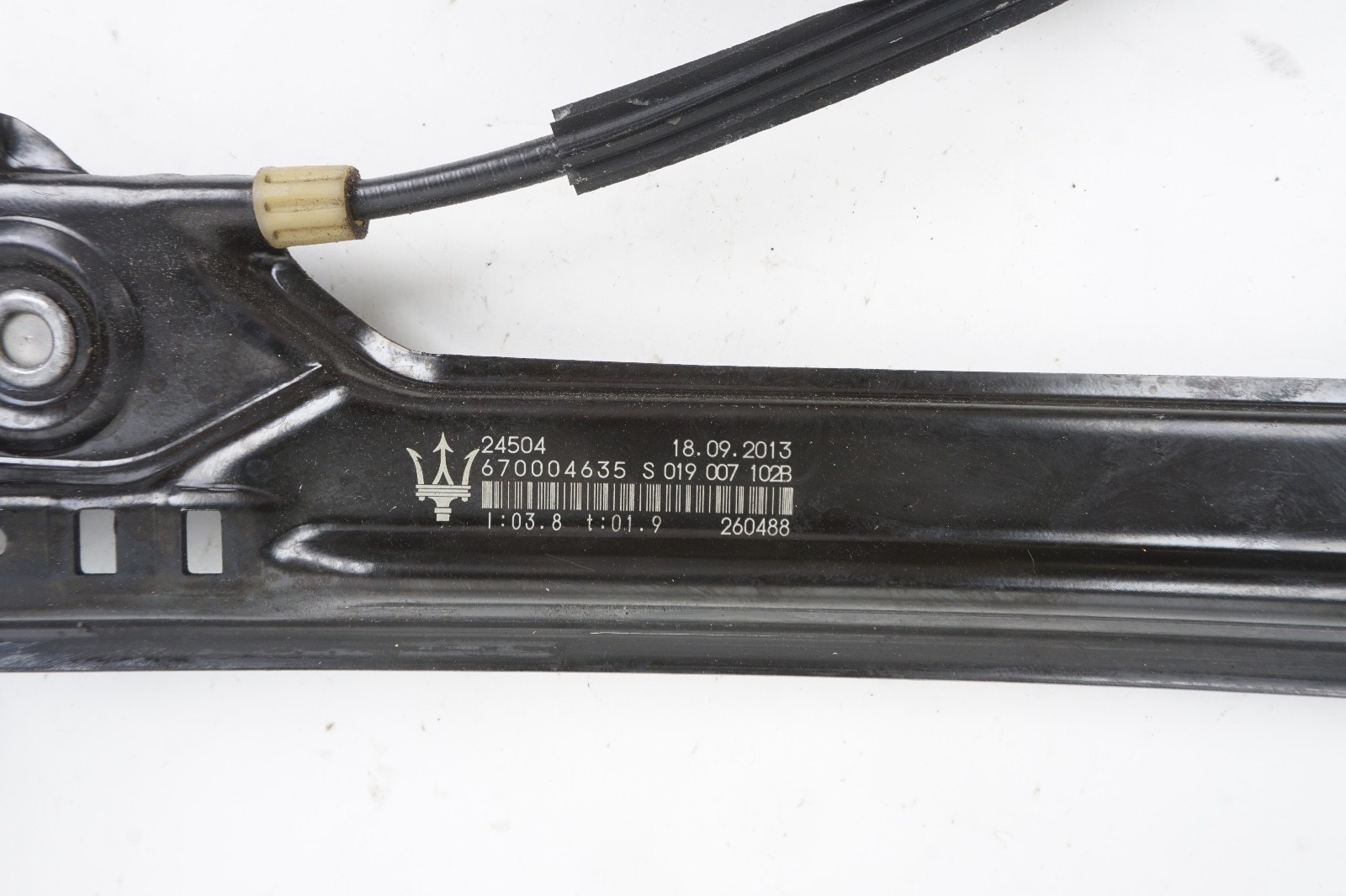 2014 - 2020 MASERATI GHIBLI RIGHT PASS REAR DOOR WINDOW REGULATOR W/ MOTOR OEM