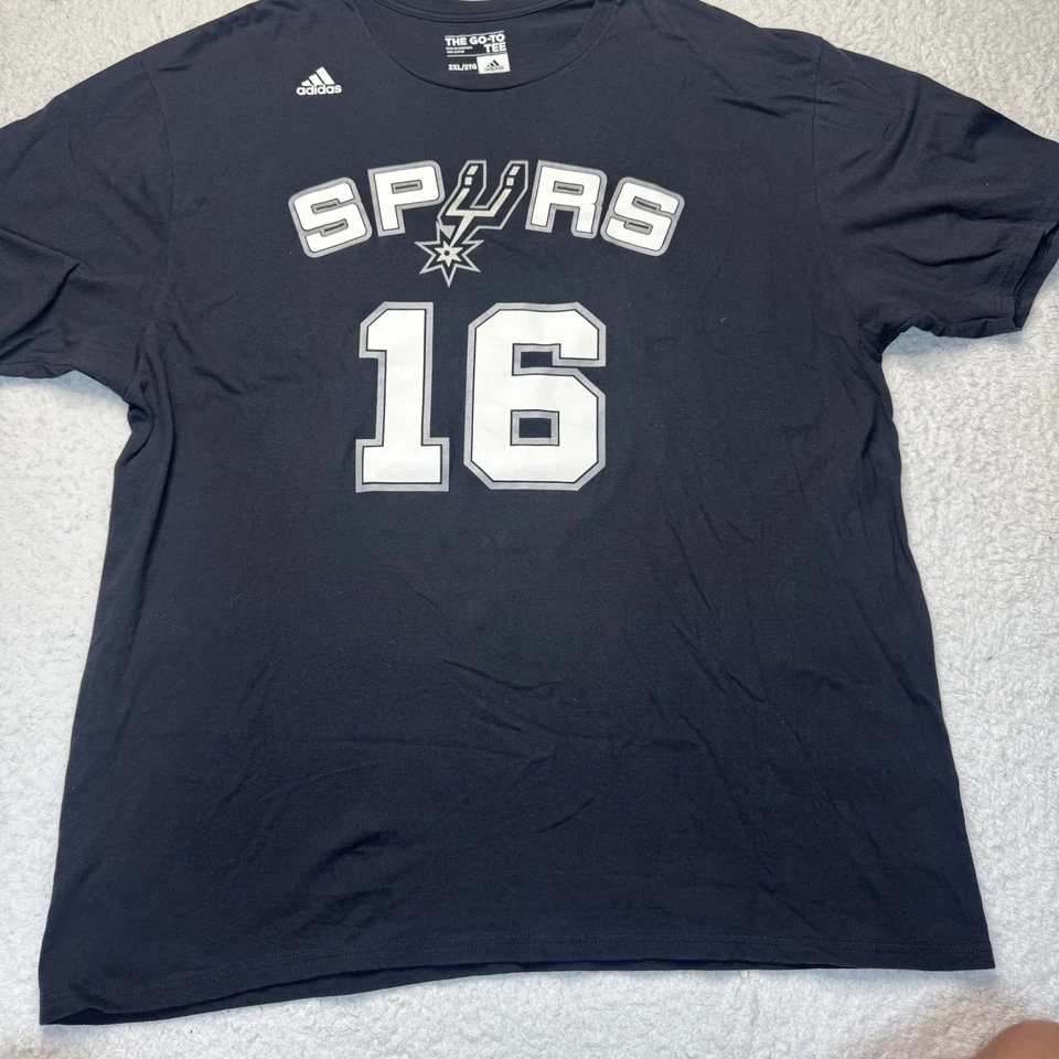 Camiseta Adidas Pau Gasol San Antonio Spurs #16 Jersey Tamanho 2XL Preta - Imagem 2 de 4