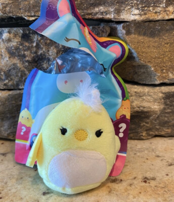 NWT Squishmallows squishville blind bag series 1 duck