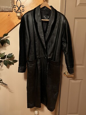 Vintage Marco Morani  80 s Black Leather Trench Coat Excellent Condition! Size M
