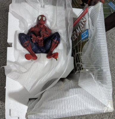 Spider-Man Comic Book Scene #1 Statue Master Replicas | eBay