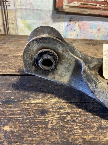 1989-1993 DODGE RAM 250 1ST GEN CUMMINS 2WD PASSENGER SIDE LOWER CONTROL ARM - Picture 3 of 10
