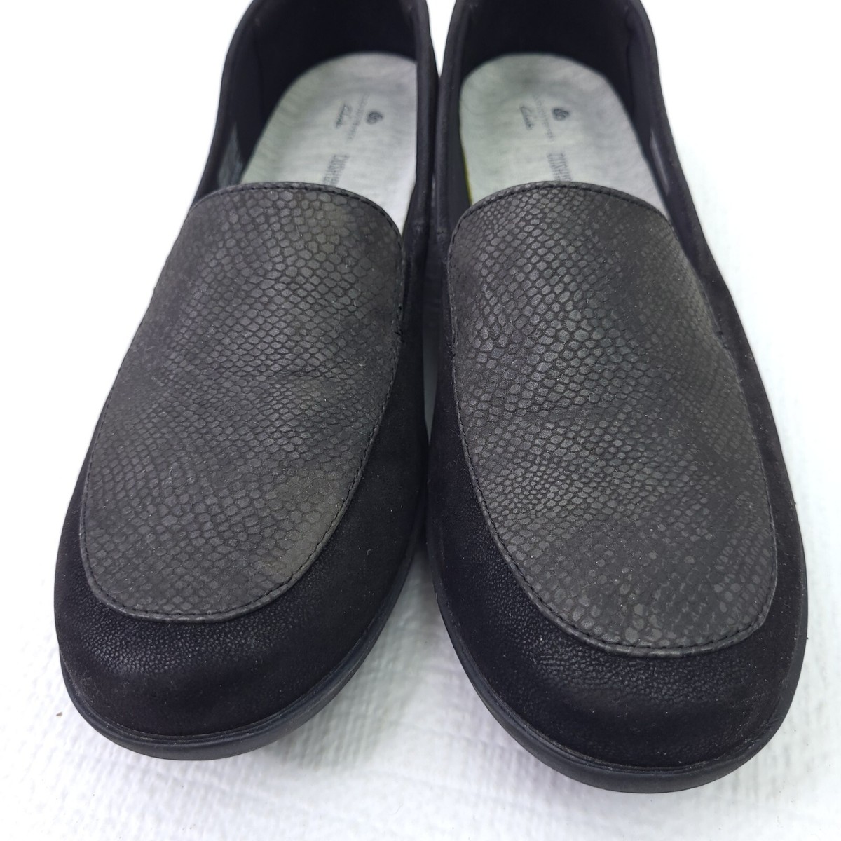 Clarks Cloudsteppers Ayla River Loafers Snake Skin Print  display picture 2