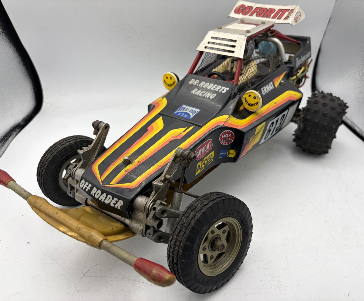 For parts TAMIYA Fighting Buggy chassis and body shell vintage