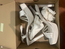 CELLENZ Women  s Ivory White Satin Platform High Heels Bridal Size 9