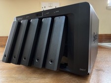 Synology DX517 5 Bay Desktop NAS Expansion Unit - excellent condition
