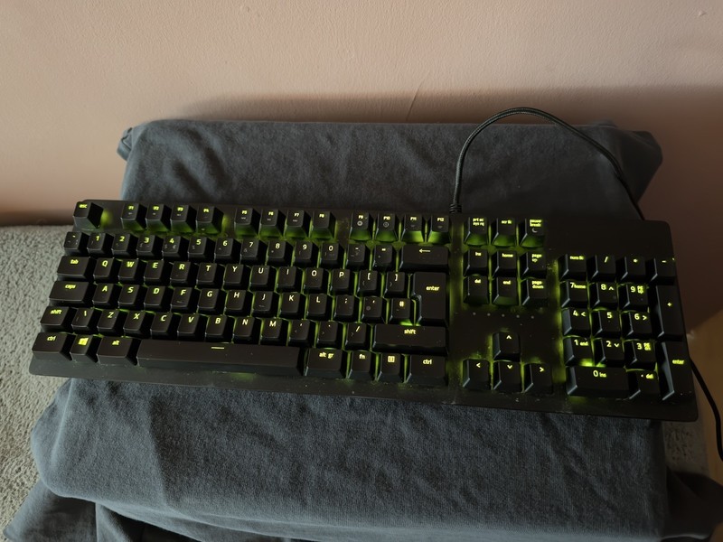 Razer Huntsman Opto-Mechanical RGB Keyboard UK Purple Switches USED Missing Foot