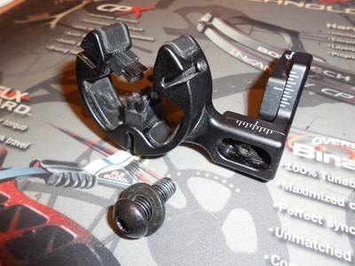 ALL  ALUMINUM Octane Hostage Pro Arrow Rest Rh