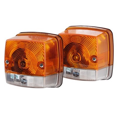 2 Blinkleuchten vorne rechts 24 V C5W Halogen HELLA für u.a. FENDT Farmer