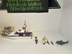 LEGO CITY: Fishing Boat (4642)