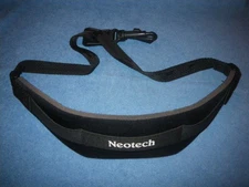 NEOTECH REGULAR LENGTH SAXOPHONE NECK STRAP - PLASTIC SPRING LOADED SWIVEL HOOK