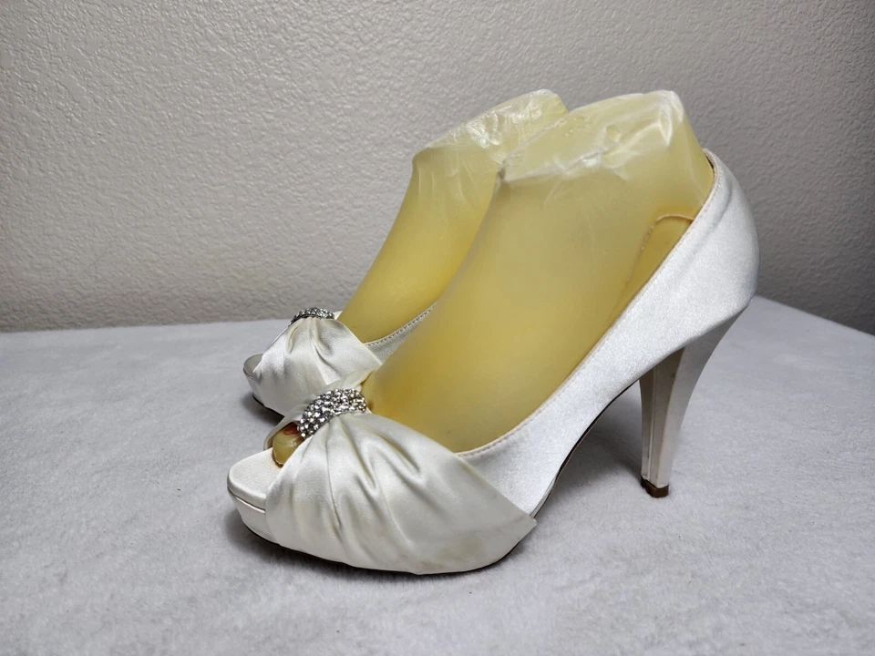 Zapatos para mujer MICHAEL ANGELO Diana seda punta abierta blanco piedra de anillo talla 8 Foto 4 de 4