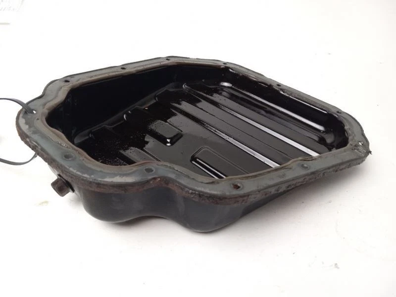 2008 - 2014 NISSAN ROGUE UPPER OIL PAN - Image 3 of 4