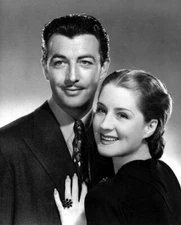 Robert Taylor - Norma Shearer - Escape - Still Magnet