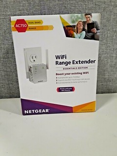 NETGEAR AC750 WiFi Range Extender Coverage To 1000 sq.ft. & Connect 15 Devices