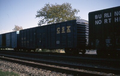 Railroad Slide - CSX #138175 Box Car Western Springs Illinois 1990