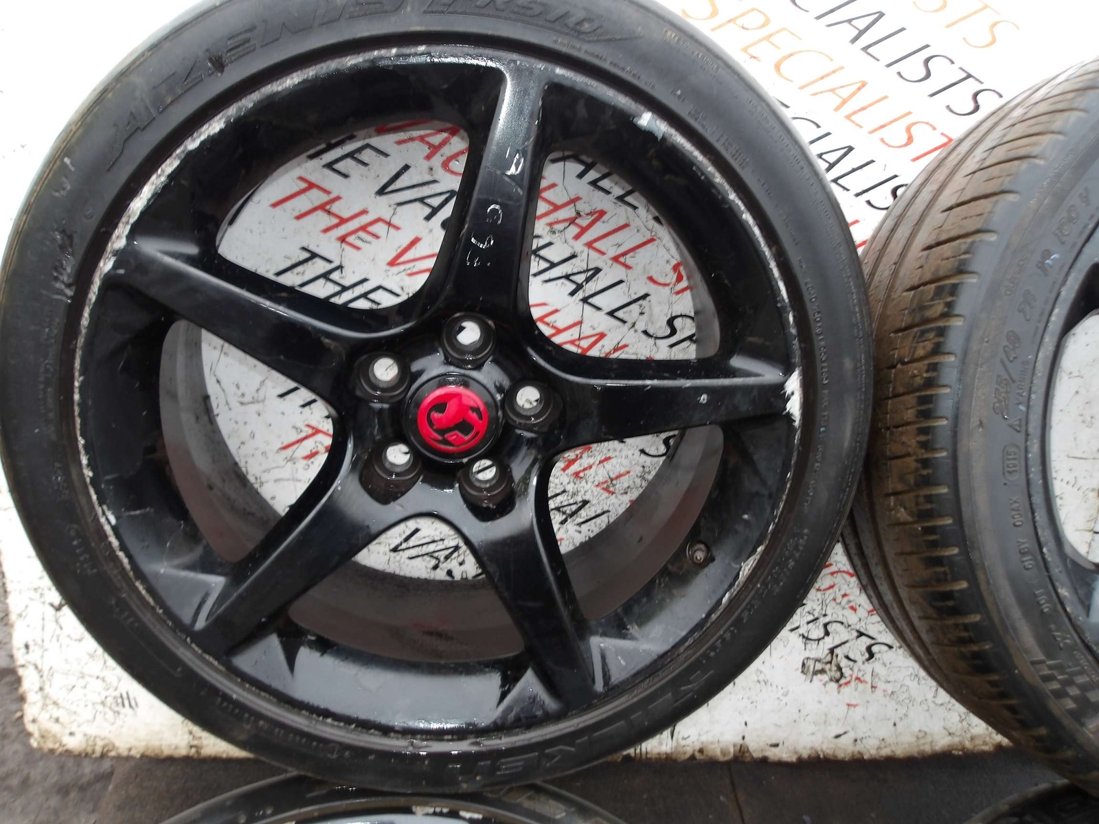 VAUXHALL INSIGNIA SRI 20092013 SET OF ALLOY WHEELS+TYRES 19 2454019