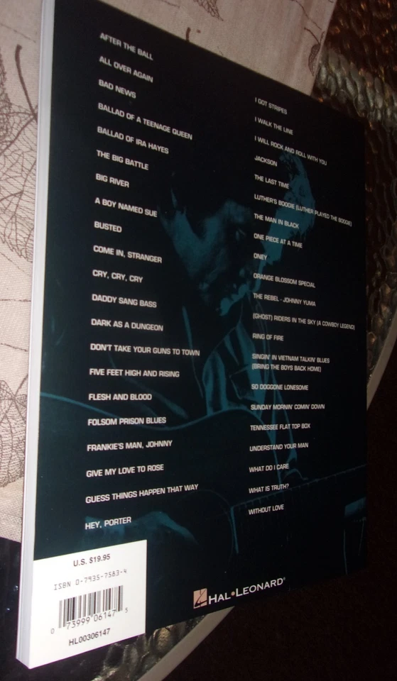 The Essential Johnny Cash Songbook Piano Vocal Guitar Music Book - Image 2 of 3