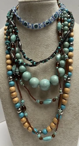 Vintage Blue Lot If Costume Jewelry - Wearable Or Crafting