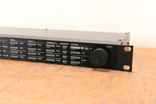 TC Electronic M2000 Studio Effects Processor CG01N8C - Picture 2 of 10