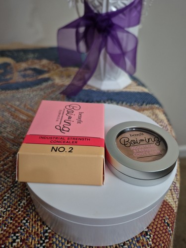 BENEFIT Boi-ing Industrial Strength Concealer in No.2 "MEDIUM" Full Size Tested