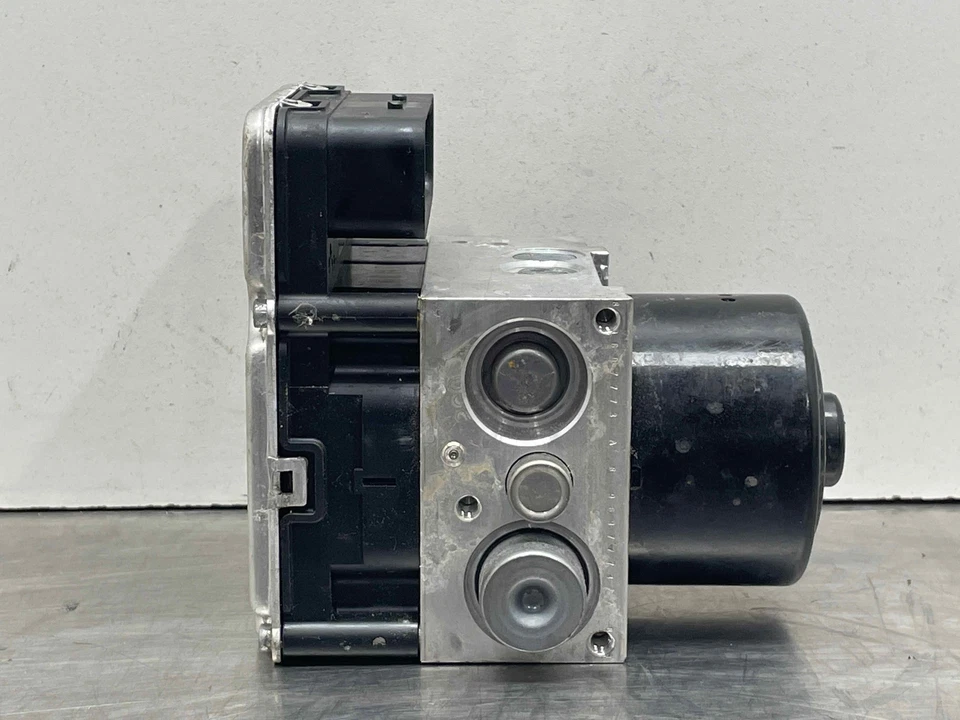 Volkswagen Touareg 2012 conjunto de bomba de freno antibloqueo OEM 7P0614517K 2011-2017 Foto 3 de 4