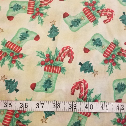 3+ Yards X 43" CHRISTMAS Stockings Print Cotton Fabric Oakhurst Textiles 116" - Picture 2 of 3