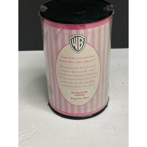 Rare 1999 Pepe Le Pew Warner Bros Brothers Classic Miniature Looney Tunes Skunk - Bild 3 von 4