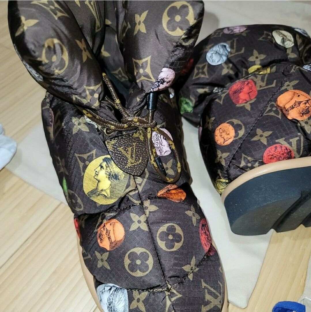 Louis VUITTON PILLOW SNOW RAIN BOOT WATER REPELLANT NYLON MONOGRAM CANVAS  40=10 