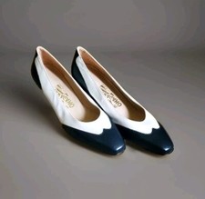 NWOB VTG SALVATORE FERRAGAMO SPECTATOR PUMPS 9AAA BLUE/CREAM LOW HEEL WINGTIPS