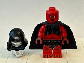 LEGO Lavaria minifigure with cape Nexo Knights 70323 nex047