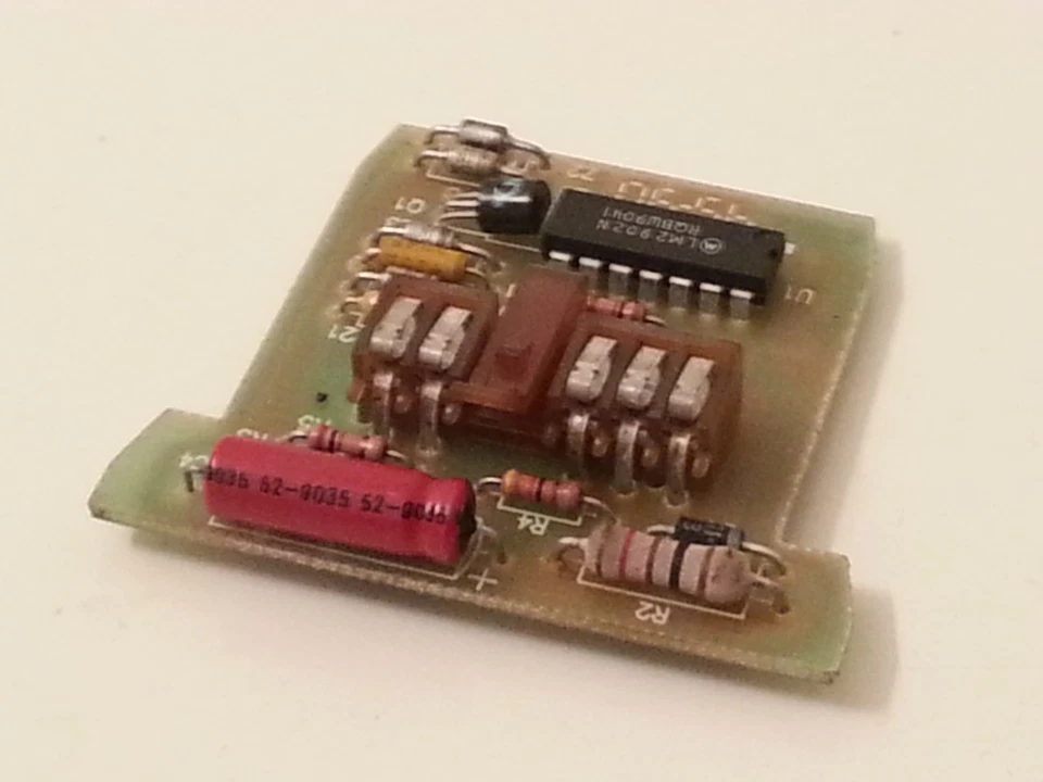 1992-96 Ford Econoline Instrument Cluster Fuel Gauge Anti Slosh Module Regulator - Image 2 of 4