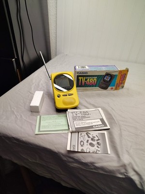 Vintage Casio TV-480  Portable Pocket LCD Color TV   Analog Antenna Television 